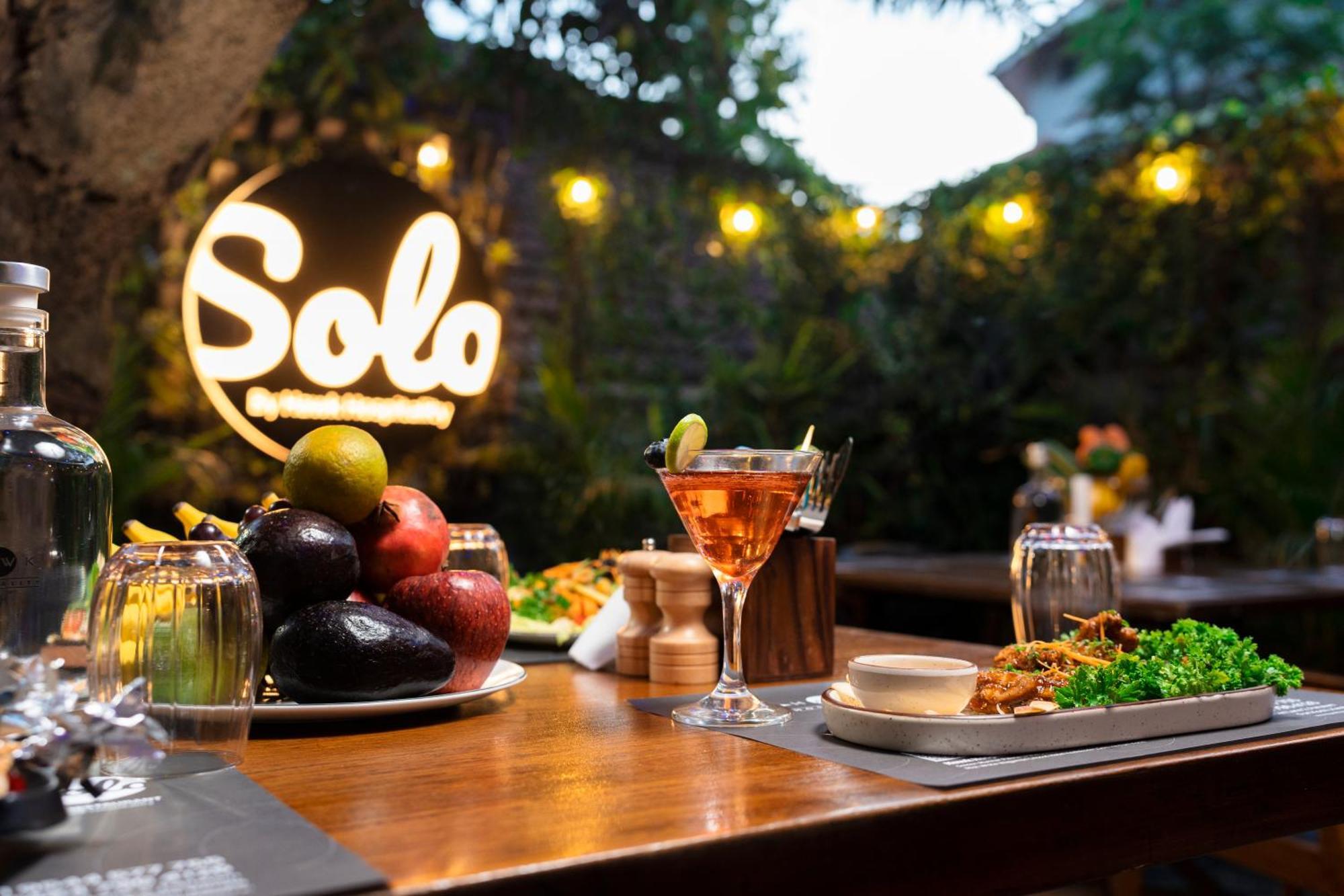 Solo Inn By Hawk Hospitality Kochi Exteriér fotografie