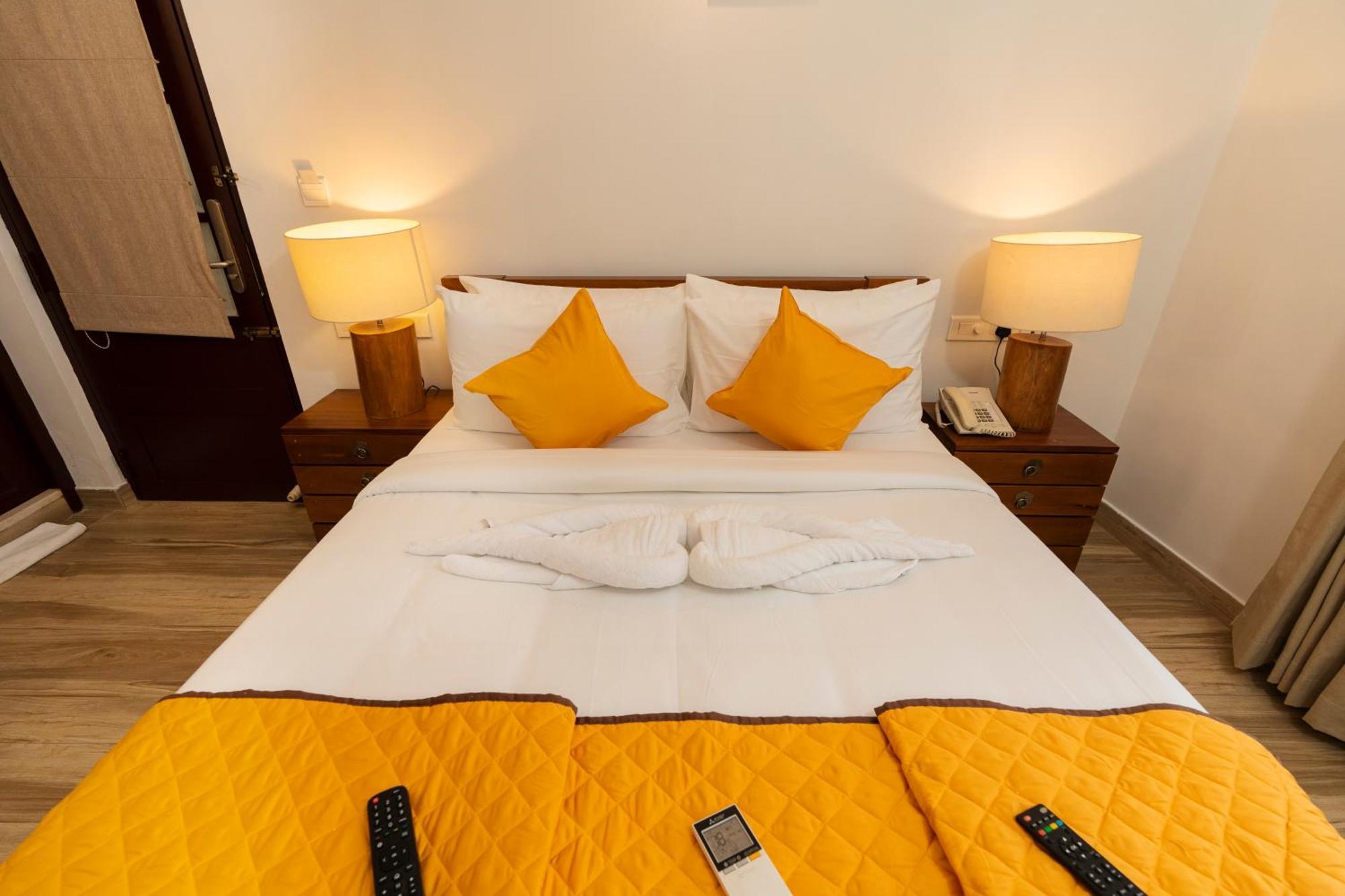 Solo Inn By Hawk Hospitality Kochi Exteriér fotografie