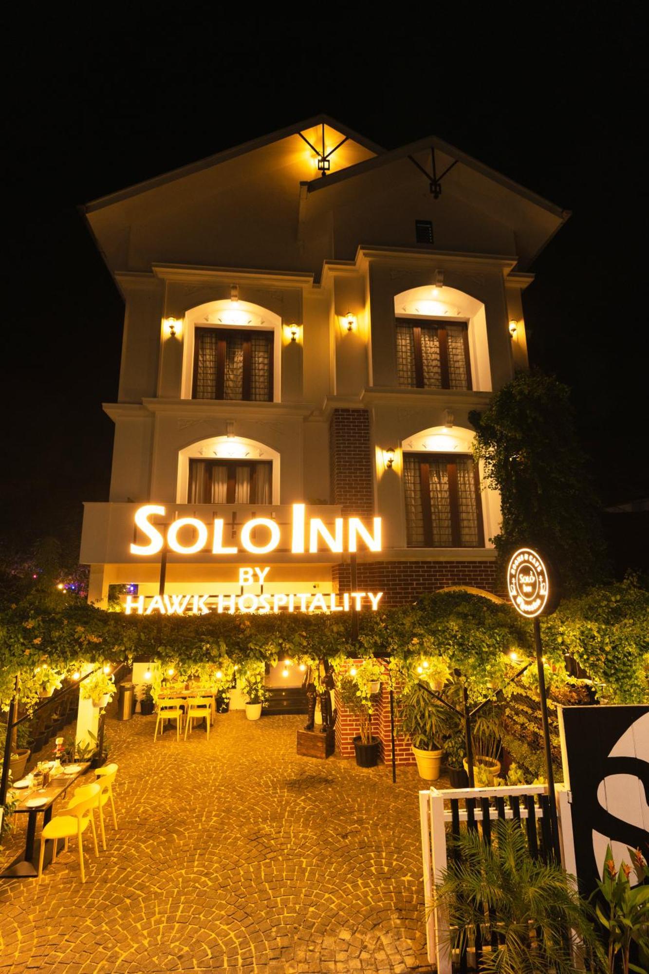 Solo Inn By Hawk Hospitality Kochi Exteriér fotografie