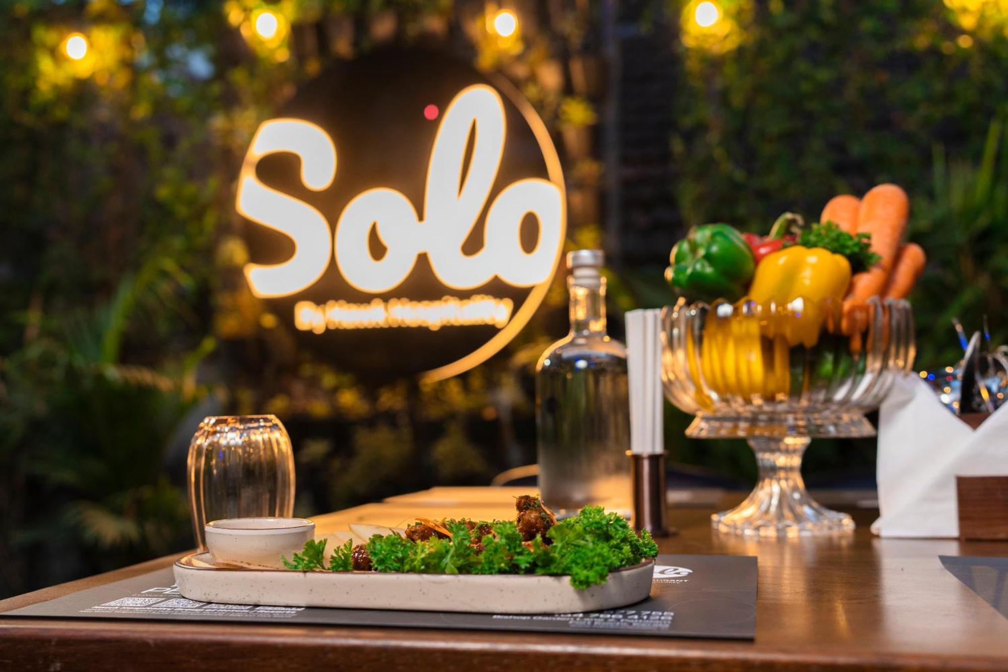 Solo Inn By Hawk Hospitality Kochi Exteriér fotografie