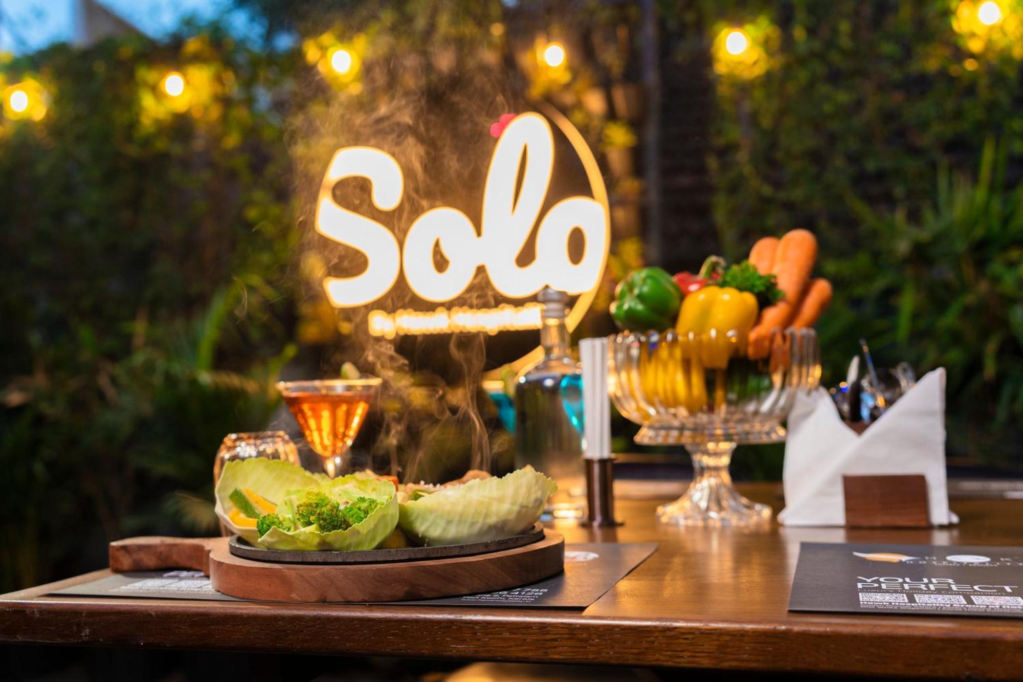 Solo Inn By Hawk Hospitality Kochi Exteriér fotografie